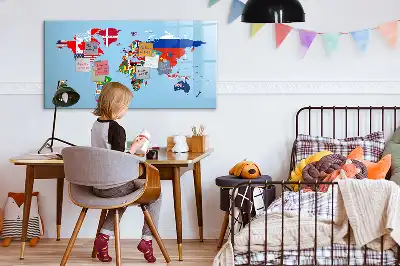 Magnetická kreslící tabule s motivem mapy se světem a vlajkami
