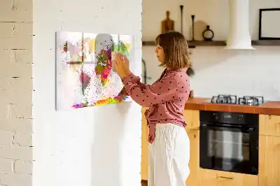 Magnetická tabule s motivem akvarelové mapy světa v provedení s možností popisování