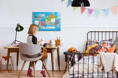 Magnetická kreslící tabule ve stylu kreslené mapy
