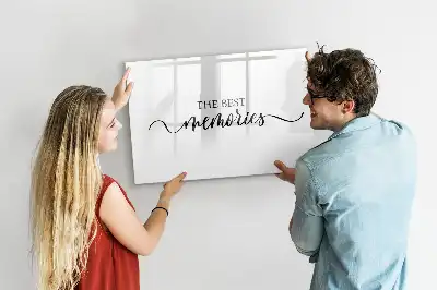 Popisovatelná magnetická tabule s nápisem Vzpomínky