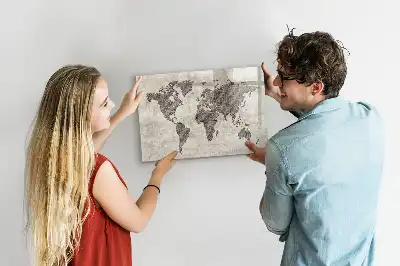 Magnetická popisovatelná tabule s motivem mapy světa