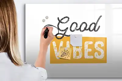 Popisovatelná magnetická tabule s motivem inspirativní věty