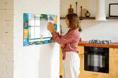 Magnetická kreslící tabule s motivem rozvrhu hodin