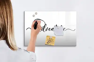 Magnetická kreslící tabule s nápisem Dobrodružství
