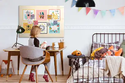 Popisovatelná magnetická tabule s motivačními hesly