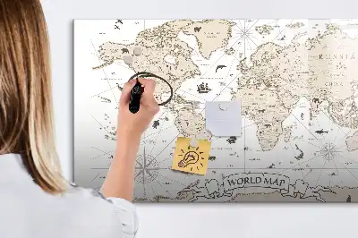 Magnetická tabule v designu vintage mapy světa