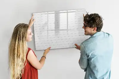 Popisovatelná magnetická tabule v dekoru dřevěných panelů