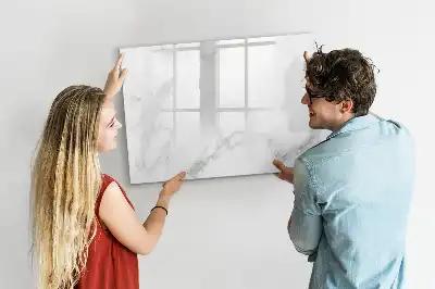 Magnetická kreslící tabule v designu mramoru