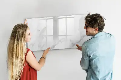Magnetická kreslící tabule v designu mramoru
