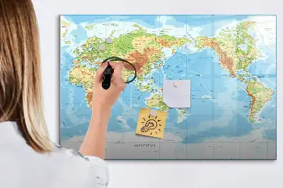 Magnetická kreslící tabule s fyzickou mapou světa
