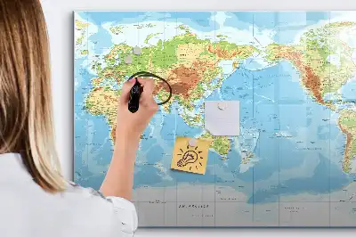 Magnetická kreslící tabule s fyzickou mapou světa