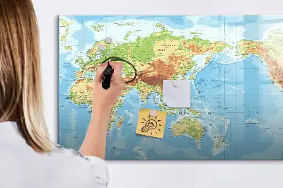 Magnetická kreslící tabule s fyzickou mapou světa