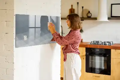 Popisovatelná magnetická tabule v designu Vlny