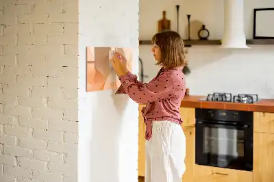 Magnetická kreslící tabule s motivem abstrakce trojúhelníku