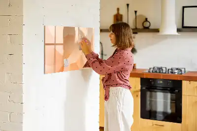 Magnetická kreslící tabule s motivem abstrakce trojúhelníku