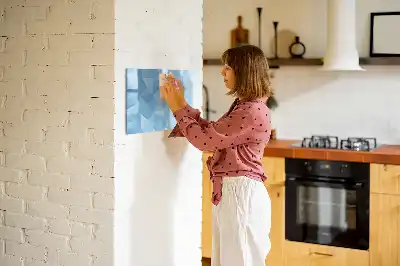 Popisovatelná magnetická tabule s motivem abstrakce trojúhelníků