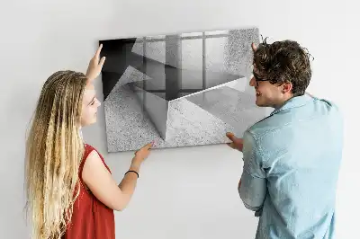 Popisovatelná magnetická tabule s motivem abstrakce trojúhelníku