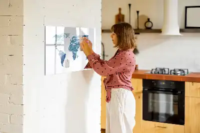 Magnetická kreslící tabule ve tvaru mapy světa