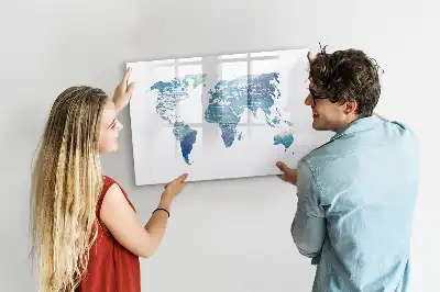 Magnetická kreslící tabule ve tvaru mapy světa