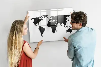 Magnetická kreslící tabule v designu černé mapy světa