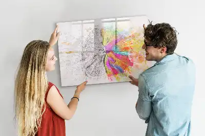 Popisovatelná magnetická tabule s motivem abstrakce mozku