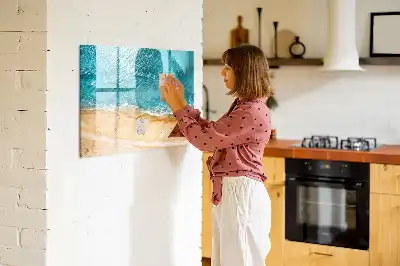 Popisovatelná magnetická tabule s motivem mořské pláže s lidmi
