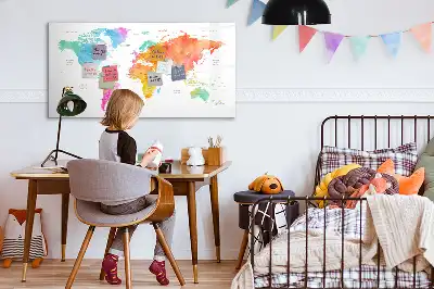 Magnetická tabule s motivem akvarelové mapy světa popisovatelná verze