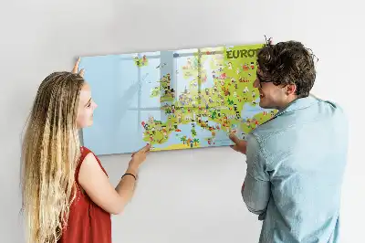 Magnetická mapa světa s vlajkami a popisovatelným povrchem