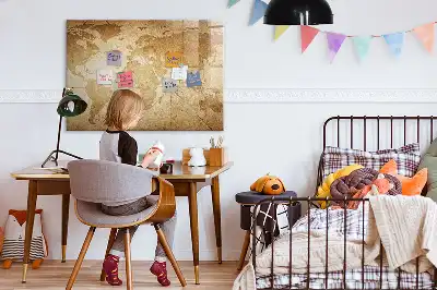 Magnetická kreslící tabule s motivem vintage mapy světa