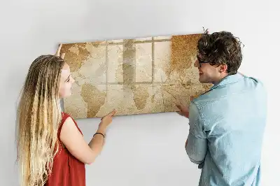 Magnetická kreslící tabule s motivem vintage mapy světa