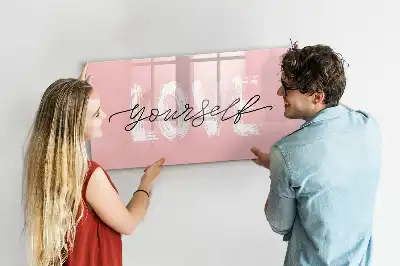 Magnetická kreslicí tabule s nápisem Měj rád sám sebe