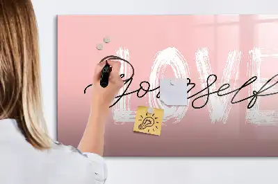 Magnetická kreslicí tabule s nápisem Měj rád sám sebe