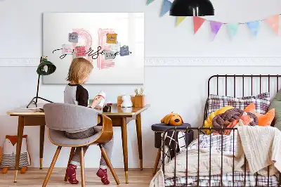 Popisovatelná magnetická tabule s nápisem Buď sám sebou
