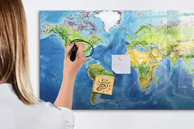 Magnetická kreslící tabule ve tvaru mapy světa