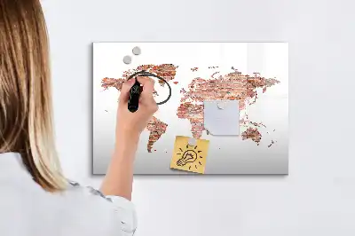 Popisovatelná magnetická tabule s motivem staré mapy na cihlách