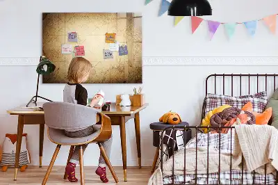 Magnetická popisovatelná tabule se starou mapou světa