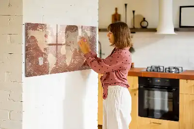 Popisovatelná magnetická tabule mapa světa na cihle