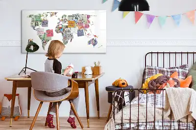 Magnetická kreslící tabule mapa z bankovek