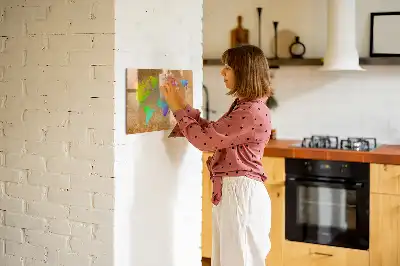Magnetická kreslicí tabule v designu duhové mapy světa
