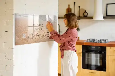 Popisovatelná magnetická tabule s motivem citátu na pláži