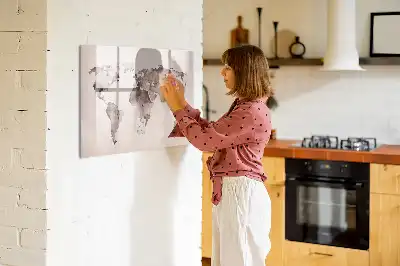 Magnetická kreslící tabule s motivem akvarelové mapy světa