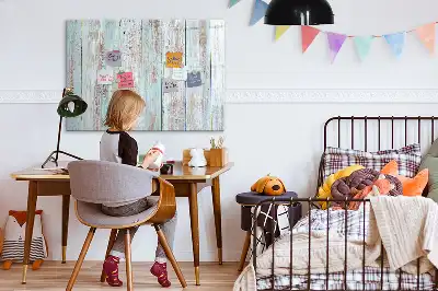 Magnetická kreslící tabule v pastelovém dřevěném provedení