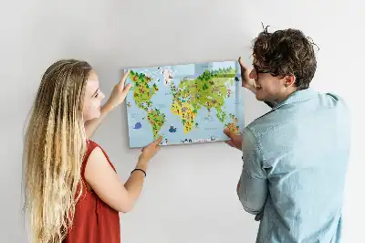 Kulturní mapa světa popisovatelná magnetická tabule