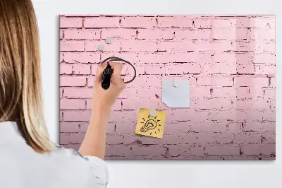 Magnetická kreslicí tabule v designu cihlové zdi