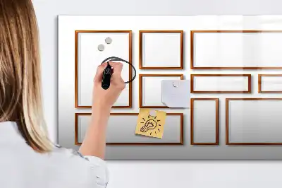 Popisovatelná magnetická tabule v dřevěném rámečku