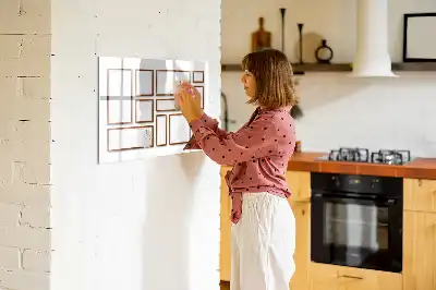 Popisovatelná magnetická tabule v dřevěném rámečku
