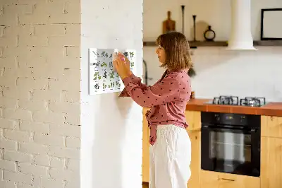 Popisovatelná magnetická tabule s motivem druhy stromů