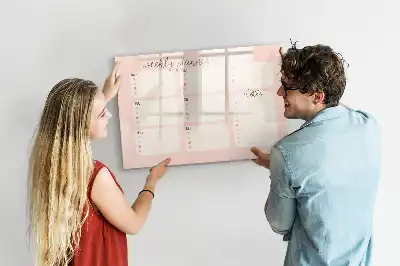 Magnetický týdenní plánovač v roztomilém provedení s možností psaní