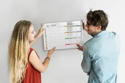 Magnetická tabule na týdenní menu popisovatelná