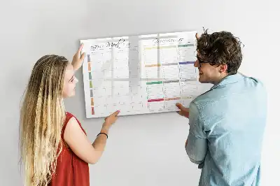 Magnetická tabule na týdenní menu popisovatelná
